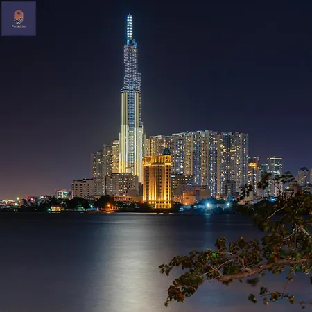 Landmark 81 Paradise Inn